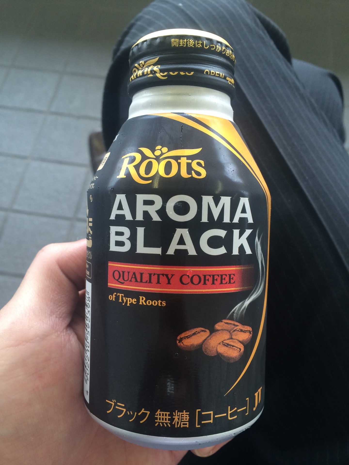 今日の缶コーヒー 第138日目 Roots アロマブラック １日１本缶コーヒー飲んでみる 缶コーヒーから世の中のあらゆる知識を得るブログ